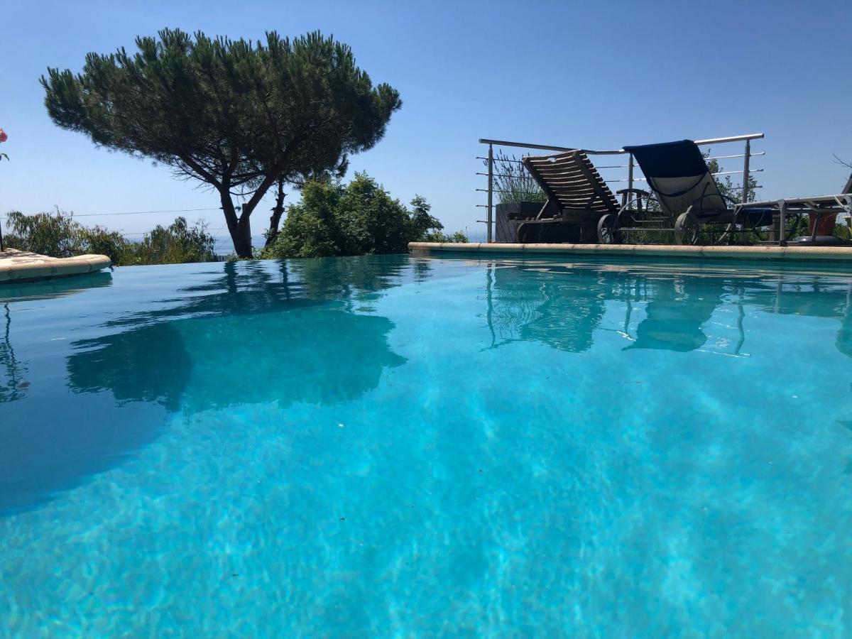 "Aux Balcons Du Riou" Avec Vue Mer 180 Degres Vence Luaran gambar