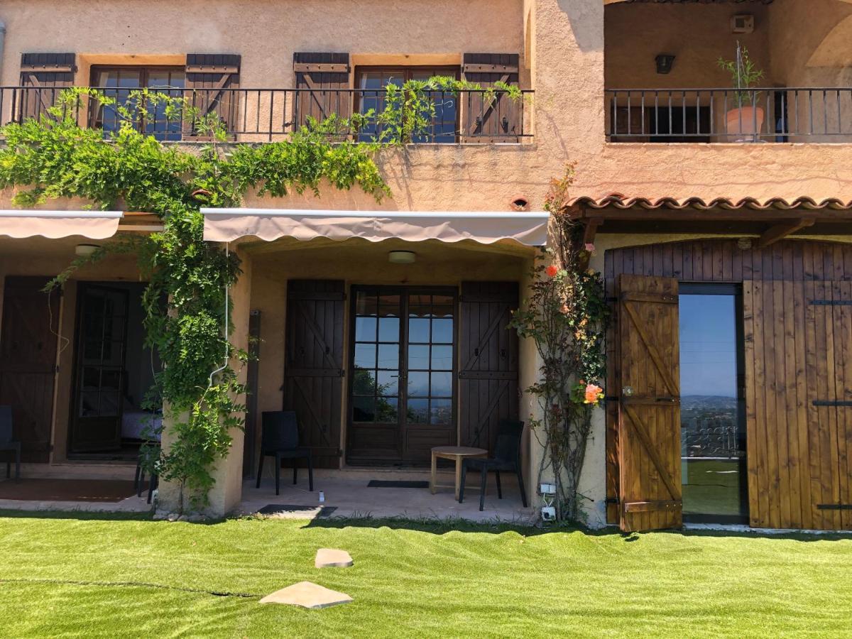 "Aux Balcons Du Riou" Avec Vue Mer 180 Degres Vence Luaran gambar