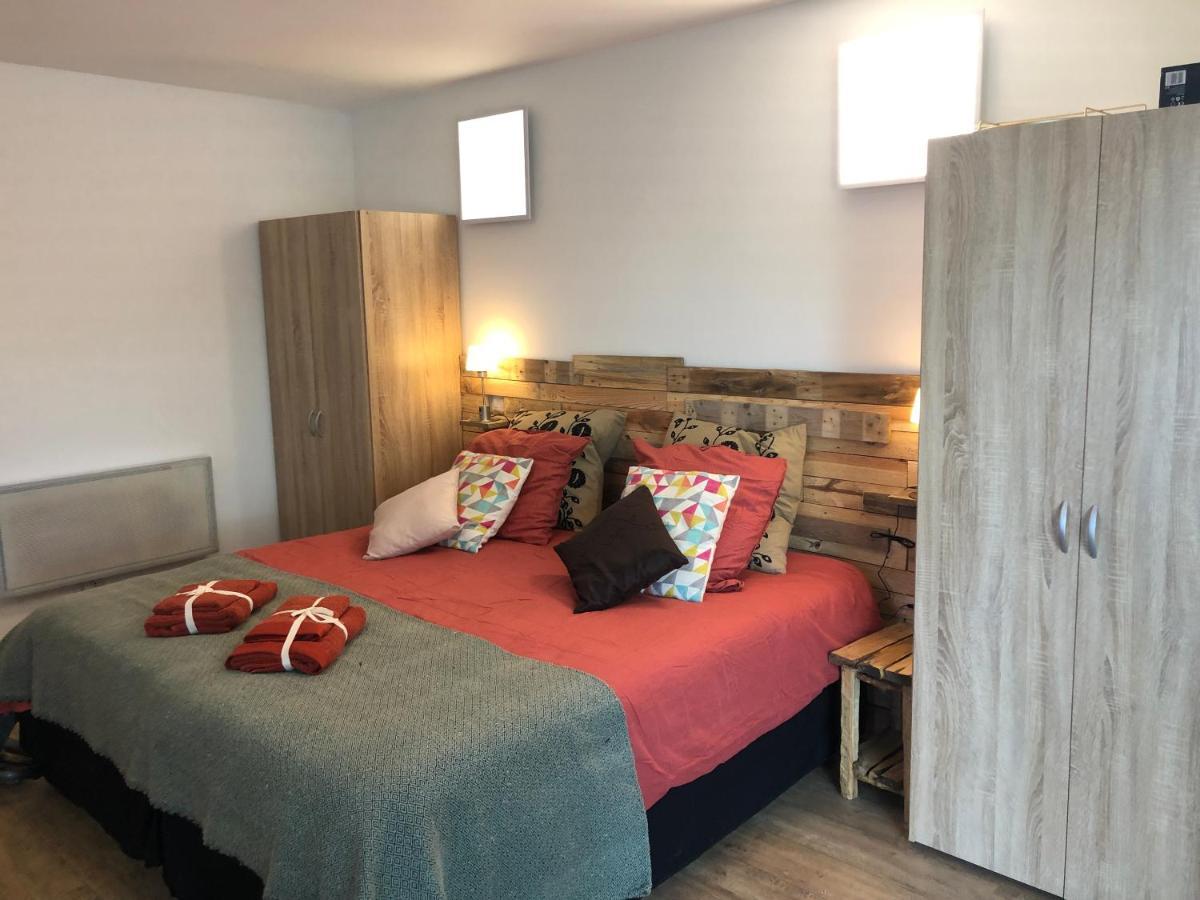 "Aux Balcons Du Riou" Avec Vue Mer 180 Degres Vence Luaran gambar